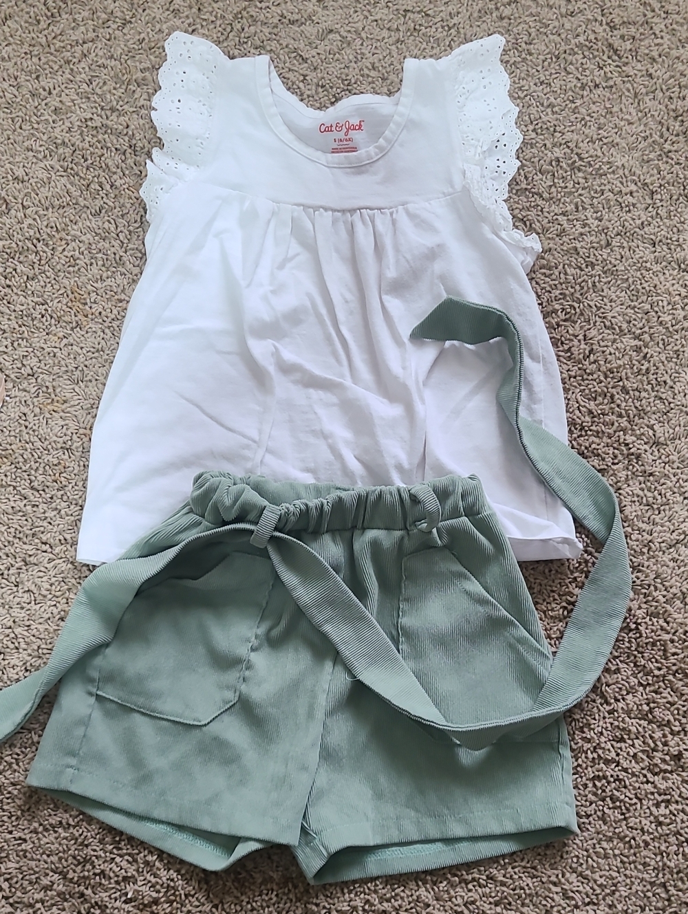 Girls Size 7 Mint Short Set